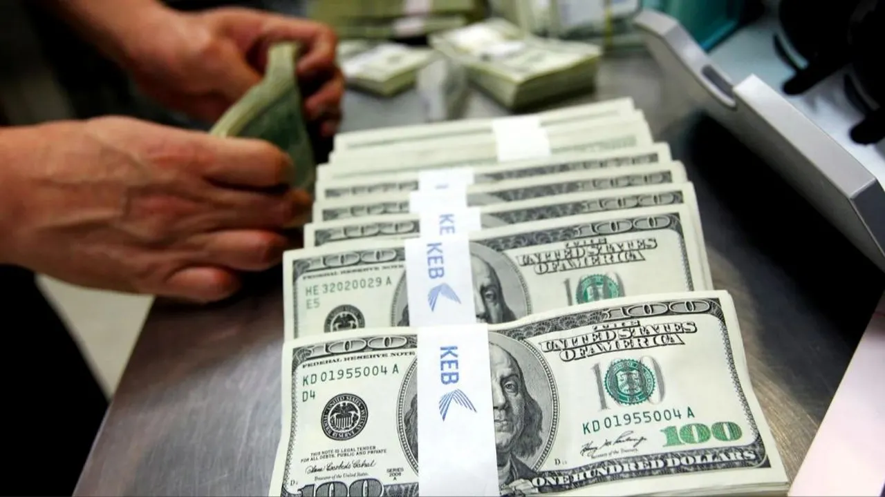 توترات الشرق الأوسط تدعم قوة الدولار وتضع اليورو والين تحت ضغوط كبيرة